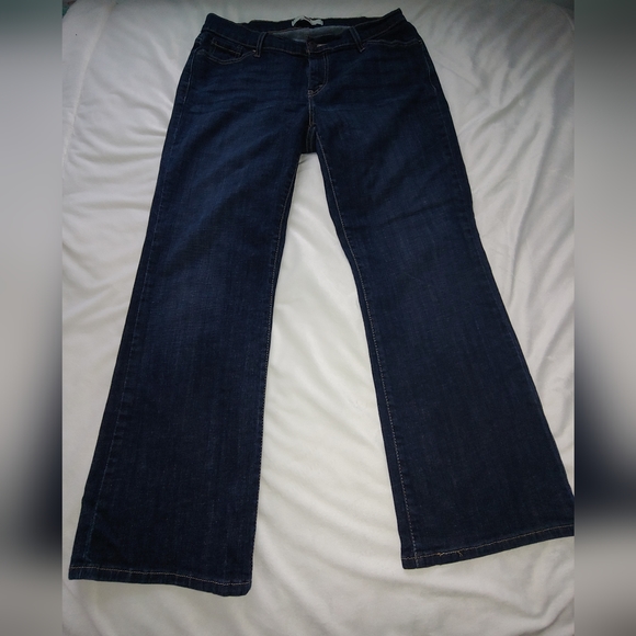 EUC Women’s Levi’s 529 Curvy Bootcut Jeans in Lunar Rising– Size 14 - Picture 2 of 11